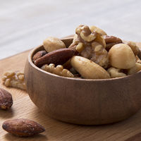 【成城石井】〈成城石井オリジナル〉大粒　燻製ミックスナッツ　1個