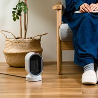 ライフオンプロダクツ 首振り機能付セラミックファンヒーター MO-WA004-WH 1台