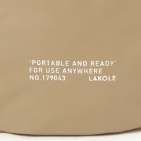 ポーチ　撥水 WR持ち手付きポーチ ベージュ LAKOLE/ラコレ