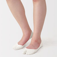 無印良品 レディース 婦人 かかと滑り止め付き たび型フットカバー ２３～２５ｃｍ オフ白 良品計画