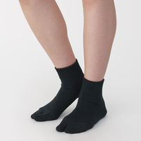 無印良品 レディース 婦人 足なり直角 履き口やわらか たび型ショート丈靴下 口ゴムなし ２３～２５ｃｍ 黒 良品計画