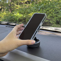 MagSafe対応 車載ホルダー ダッシュボード用 真空吸着固定 Aタイプ ブラック MagSafe非対応機種・ケースも使える（直送品）