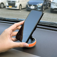 MagSafe対応 車載ホルダー ダッシュボード用 真空吸着固定 Bタイプ ブラック MagSafe非対応機種・ケースも使える 車体固定補助（直送品）