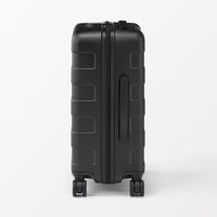 無印良品 バーを自由に調節できる フロントオープンキャリーケース ３２Ｌ タテ５４×ヨコ３７×マチ２４ｃｍ 黒 良品計画