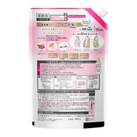 ハミングフレア フローラルスウィート 詰め替え　1400g 1個 柔軟剤 花王