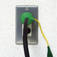 エスコ 15A/1m 過負荷・漏電保護兼用プラグ(防雨型) EA940MH-13B 1本（直送品）