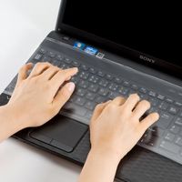 エスコ (A4ワイドサイズ用) キーボードカバー(ゴムバンド型) EA764AB-47 1枚（直送品）