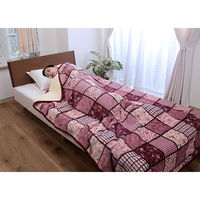 ガマカ工業 パッチワーク調あったか中わた入り毛布 ワイン a3541010 1枚（直送品）