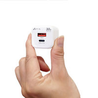 エアージェイ PD30W急速パワフル充電器(USB-C、USB-A) AKJ-PDC30 WH 1台（直送品）