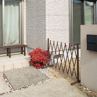 タカショー アコーディオンフェンス ブラウンウッド BEW-AF200BRW 1台