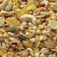 ミニマルランド 小動物用 お豆と穀物いっぱいグラノーラ 180g 1袋 おやつ マルカン（わけあり品）