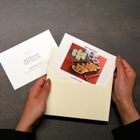 【手土産やお祝いの贈り物に】 瀬戸内六穀豚 大きな餃子・焼売 セット ギフトカード　スタンダード封筒（直送品）