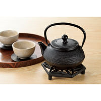 パール金属 鍋敷 スプラウト 鉄鋳物製 三つ巴 麻の葉 488386 1個（直送品）