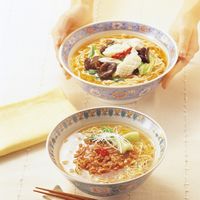 ブルーム 美濃焼 緑彩唐草 高台ラーメン鉢 5個入（直送品）