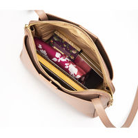 ティ・ツウ・オー わちふぃーるど ショルダーバッグ ベージュ WTGC-02BE 1袋（直送品）