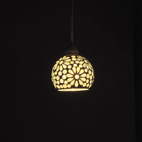 イシグロ モザイク ペンダントライト S パールナマク ホワイト 21180 1個（直送品）