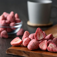 アデリー 【5個セット】ホワイトチョコがたっぷりしみ込んだイチゴ 4542511308979-5 5袋（直送品）