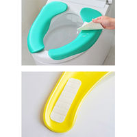 オカ 拭けるらくらく便座クッション 29454 ベージュ 1枚