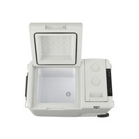 アイリスオーヤマ 充電式ポータブル冷温庫26L IPDW-B3A-W 1台