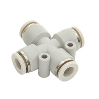 マツダ クロス3分岐 258112 1個（直送品）