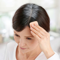 ニーズ 頭皮+髪用ファンデーション ナチュラルブラック 1-00060-002 1個（直送品）