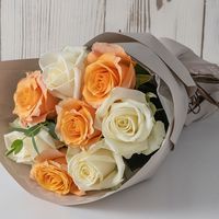 アデリー ホシファーム　フリルブーケ　ホワイトオレンジ８本＆ホテルオークラ　プチケーキ４個 FMX-41B 1箱（直送品）