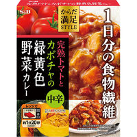 エスビー食品 完熟トマトとカボチャの緑黄色野菜カレー 中辛 1セット（4個）からだ満足STYLE レトルト レンジ対応