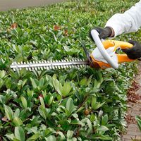 京セラ インダストリアルツールズ ヘッジトリマー HTー3523 666705A 1台（直送品）