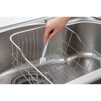 まめいた 水だけで洗える 水切りカゴ・スポンジラック用ブラシ シンク周り 水アカ汚れ たわし こすれるヘラ付き 日本製 1個