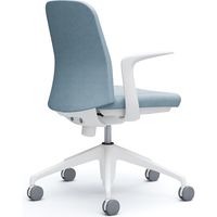 【設置込】オカムラ ライブス エントリーチェア 5本脚 デザインアーム インターロック 白×セージ 1脚（直送品）