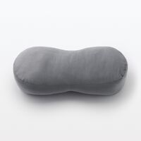 無印良品 背当てにもなるやわらかマルチミニクッション ４９×２２×１５ｃｍ チャコールグレー  良品計画