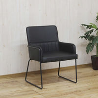 【軒先渡し】後藤家具物産 ワイドダイニングチェアー 肘付 ブラック DC-RZ-BK 1脚（直送品）