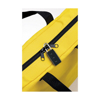 キャリーバッグ　A4　マチ付　黒　CB-440-BK　ミワックス　1個　（直送品）