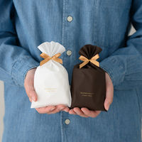 【ラッピングリボン】 ヘッズ サテンリボンワイヤータイスモーキーゴールド/2 SGO-YT2 1パック（50個入）