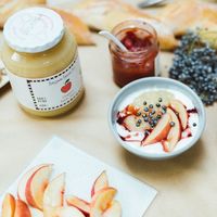 有機ココナッツオイル＆有機アップルソースセット GIFT007 1個（直送品）