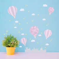 マッチングジャパン ウォールステッカー 手軽にDIY シールタイプ「お空に気球/ピンクグレー」 CO-10091-AS 1枚（直送品）