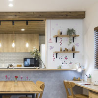 マッチングジャパン ウォールステッカー 手軽にDIY シールタイプ「幸運の鳥/パープル」 CO-10088-AS 1枚（直送品）