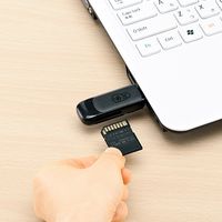サンワダイレクト カードリーダー（microSD＆SDHC＆SDXC＆メモリースティックPRO&PS3対応・ブラック） 400-ADR105 1個（直送品）