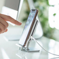 サンワダイレクト ワイヤレス充電器（Qi対応・iPhone 急速充電対応・スタンドタイプ・パッドタイプ両対応） 700-WLC003 1個（直送品）