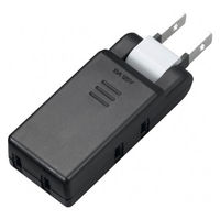 ヤザワコーポレーション 極小コーナータップ 3個口 黒 Y02CM300BK 1個