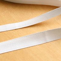 日本紐釦貿易 乙姫印 特上綾テープ 衣料用ひも 徳用12巻入 幅12mm×5.5m巻 白晒/綾織り No.400 HT400 1箱(12巻入)