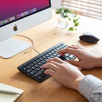 サンワサプライ 有線キーボード　パンタグラフ　コンパクト　ブラック SKB-SL36BK 1個（直送品）
