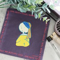 （世界の名作）フラットポーチ 真珠の耳飾り LAKOLE/ラコレ