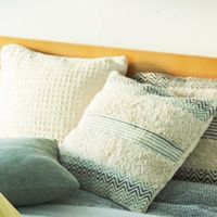 ヘリンボーンクッションカバー グリーン LAKOLE/ラコレ