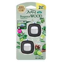 ファブリーズ 車用 イージークリップ ベルガモットウッド 1セット（1パック（2個入）×12） 消臭剤 芳香剤 P＆G