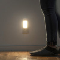 サンワサプライ 充電式LED人感明暗センサーライト LED-SL1 1個