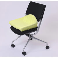 西川 キープス 腰クッション 骨盤サポートクッション 椅子に付ける 姿勢キープ イエロー 1個