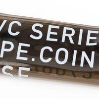 【LAKOLE/ラコレ】 PVCスリムコインケース ブラック