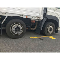 パーマンコーポレーション アオリ保護クッション 新ISO規格大型低床車19.5インチ用ナットキャップ装着用 1441601000 1個（直送品）