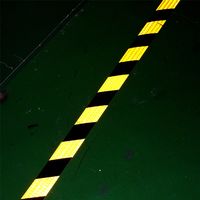 豊光 高輝度反射トラ 50mm×10m BS-1267 1個